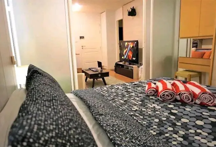 1 Bedroom Cozy Place *